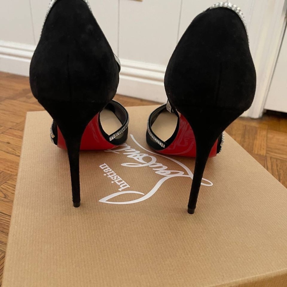 Brand new Christian louboutin